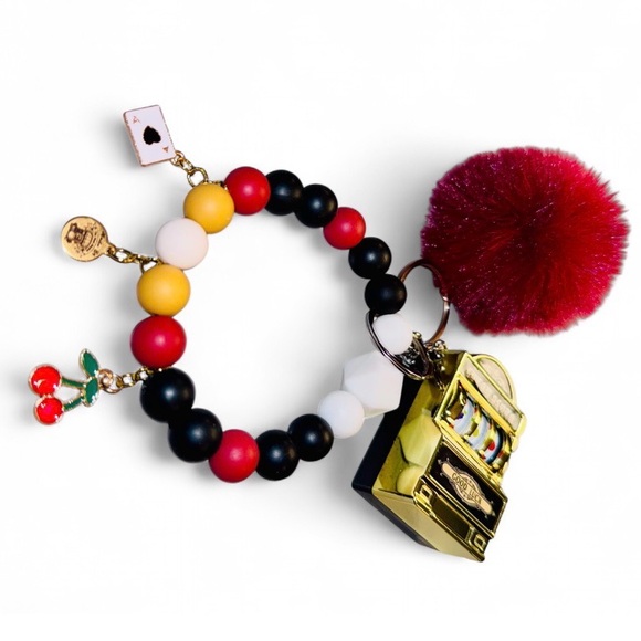 Lucky Lady Women’s Silicone Beaded Keychain - Picture 2 of 5